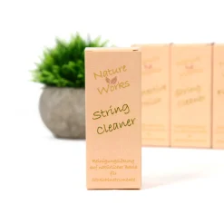 Nature Works String Cleaner