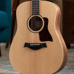 Taylor Big Baby Taylor BBT Layered Walnut Acoustic Guitar