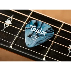 Taylor Premium 351 Thermex Guitar Picks, Abalone - 1.50mm, 6-Pack